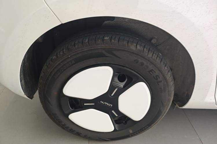 Used CHANGAN NEVO Lumin 2023 301km Honey Dew Edition Right Rear Wheel Hub