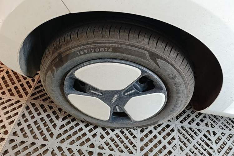 Used CHANGAN NEVO Lumin 2023 301km Honey Dew Edition Right Rear Wheel Hub