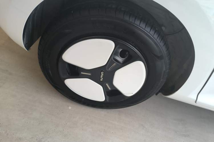 Used CHANGAN NEVO Lumin 2023 301km Honey Dew Edition Right Rear Wheel Hub