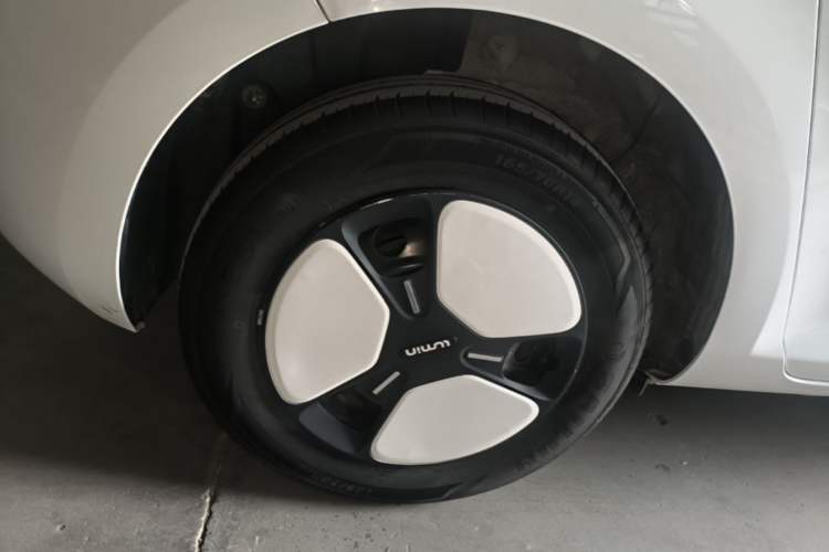 Used CHANGAN NEVO Lumin 2023 301km Honey Dew Edition Right Rear Wheel Hub