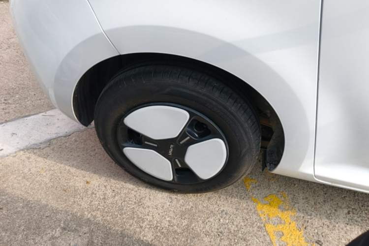 Used CHANGAN NEVO Lumin 2023 301km Honey Dew Edition Right Rear Wheel Hub