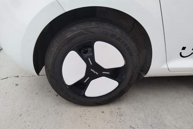 Used CHANGAN NEVO Lumin 2023 205km Xiangqin Version Right Rear Wheel Hub