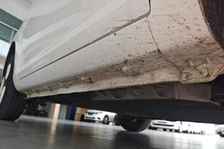 Used CHANGAN NEVO Lumin 2023 301km Honey Dew Edition Right Side Sill