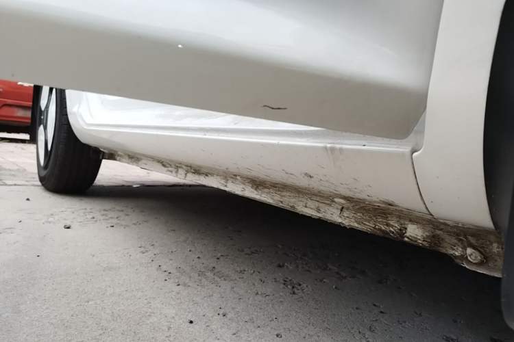 Used CHANGAN NEVO Lumin 2023 205km Xiangqin Version Right Side Sill
