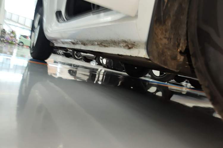 Used CHANGAN NEVO Lumin 2023 301km Honey Dew Edition Right Side Sill