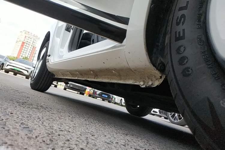 Used CHANGAN NEVO Lumin 2023 205km Xiangqin Version Right Side Sill