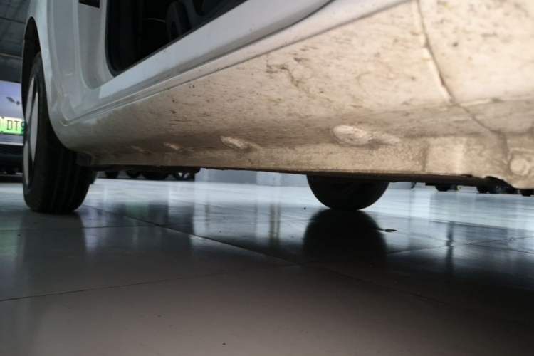 Used CHANGAN NEVO Lumin 2023 301km Honey Dew Edition Right Side Sill