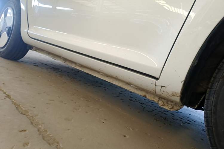 Used CHANGAN NEVO Lumin 2023 205km Xiangqin Version Right Side Sill