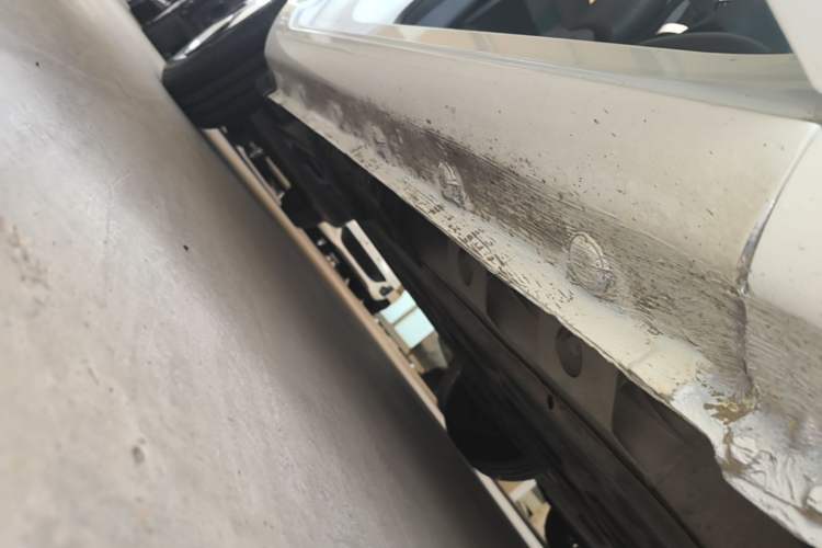 Used CHANGAN NEVO Lumin 2023 301km Honey Dew Edition Right Side Sill