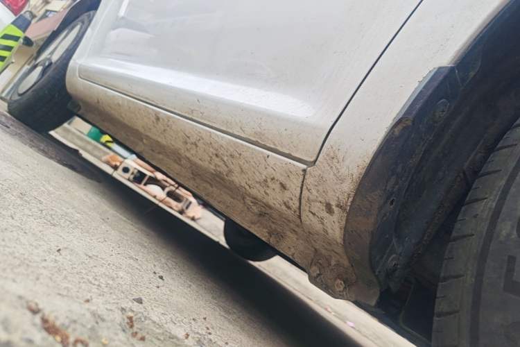 Used CHANGAN NEVO Lumin 2023 205km Xiangqin Version Right Side Sill