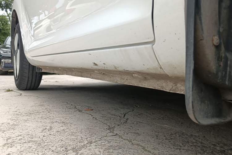 Used CHANGAN NEVO Lumin 2023 205km Xiangqin Version Right Side Sill