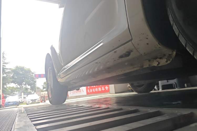 Used CHANGAN NEVO Lumin 2023 301km Honey Dew Edition Right Side Sill