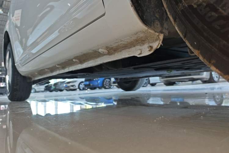 Used CHANGAN NEVO Lumin 2023 205km Xiangqin Version Right Side Sill