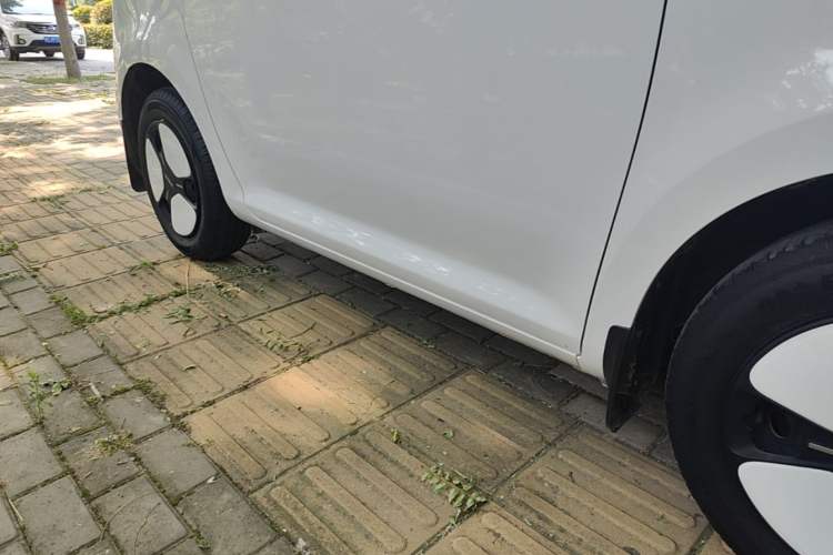 Used CHANGAN NEVO Lumin 2023 205km Xiangqin Version Right Side Sill