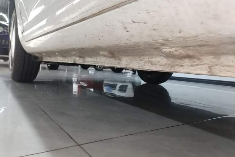 Used CHANGAN NEVO Lumin 2023 205km Xiangqin Version Right Side Sill