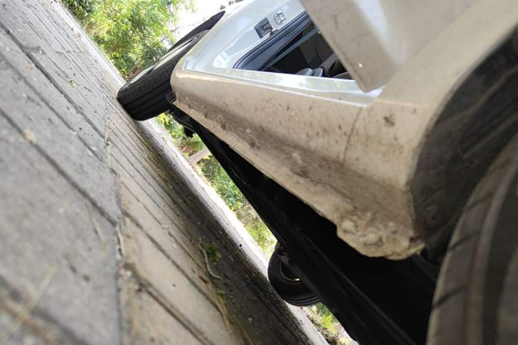 Used CHANGAN NEVO Lumin 2023 205km Xiangqin Version Right Side Sill