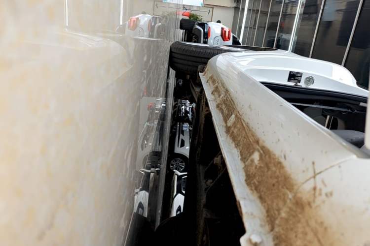 Used CHANGAN NEVO Lumin 2023 205km Xiangqin Version Right Side Sill