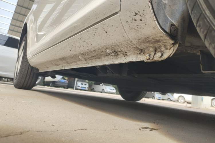 Used CHANGAN NEVO Lumin 2023 205km Xiangqin Version Right Side Sill