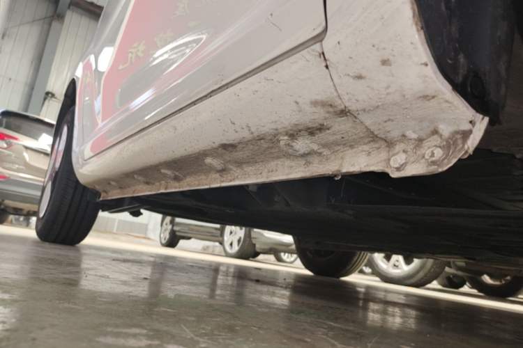 Used CHANGAN NEVO Lumin 2023 205km Xiangqin Version Right Side Sill