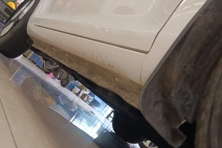 Used CHANGAN NEVO Lumin 2023 205km Xiangqin Version Right Side Sill