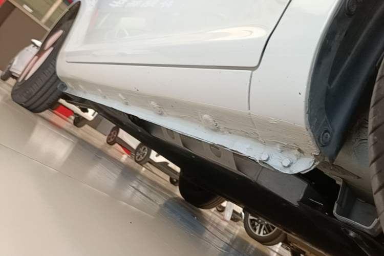 Used CHANGAN NEVO Lumin 2023 301km Honey Dew Edition Right Side Sill