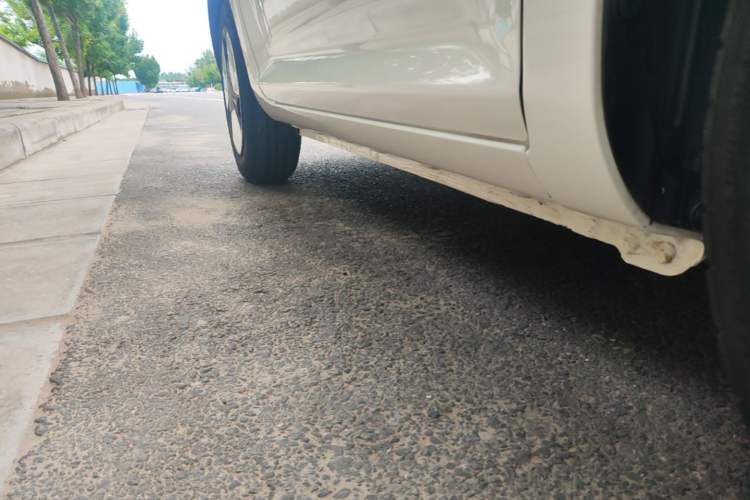 Used CHANGAN NEVO Lumin 2023 205km Xiangqin Version Right Side Sill
