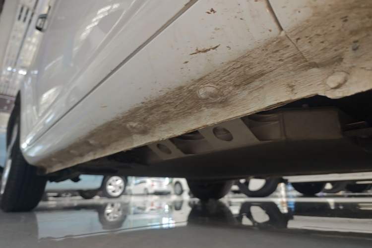 Used CHANGAN NEVO Lumin 2023 301km Honey Dew Edition Right Side Sill