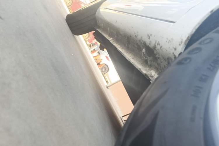 Used CHANGAN NEVO Lumin 2023 205km Xiangqin Version Right Side Sill