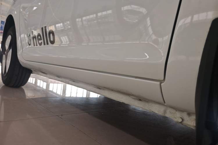 Used CHANGAN NEVO Lumin 2023 205km Xiangqin Version Right Side Sill