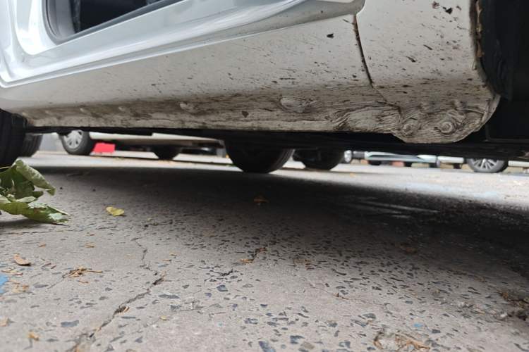 Used CHANGAN NEVO Lumin 2023 205km Xiangqin Version Right Side Sill