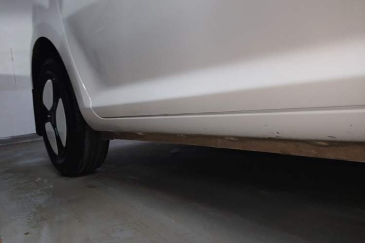 Used CHANGAN NEVO Lumin 2023 205km Xiangqin Version Right Side Sill
