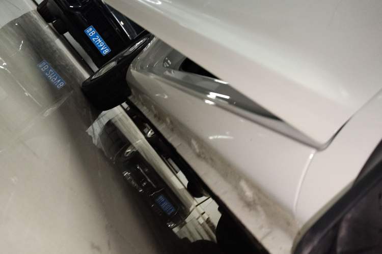 Used CHANGAN NEVO Lumin 2023 205km Xiangqin Version Right Side Sill