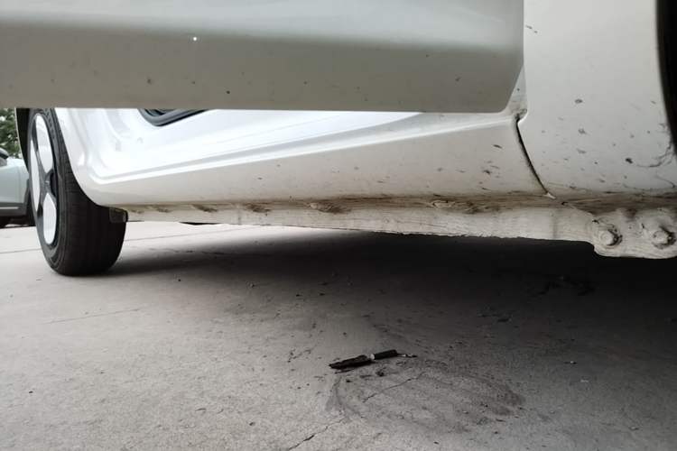 Used CHANGAN NEVO Lumin 2023 205km Xiangqin Version Right Side Sill