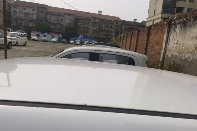 Used CHANGAN NEVO Lumin 2023 301km Honey Dew Edition Roof