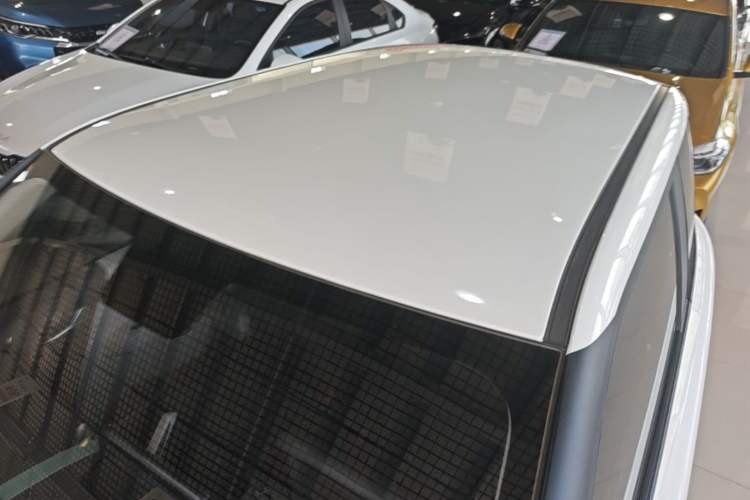 Used CHANGAN NEVO Lumin 2023 205km Xiangqin Version Roof