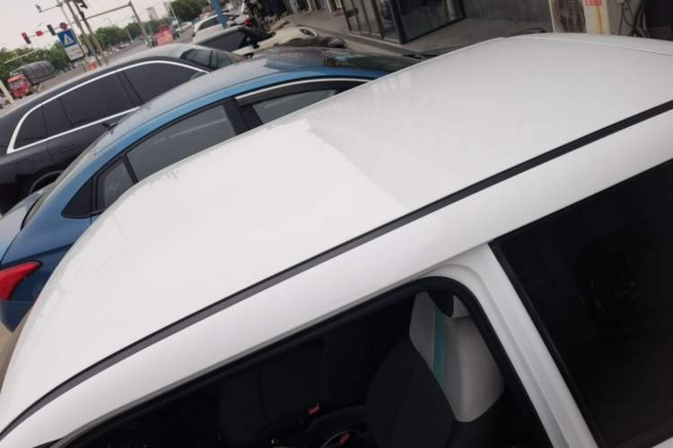 Used CHANGAN NEVO Lumin 2023 205km Xiangqin Version Roof