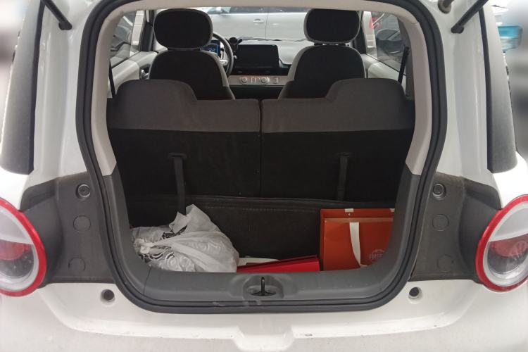 Used CHANGAN NEVO Lumin 2023 301km Honey Dew Edition Trunk