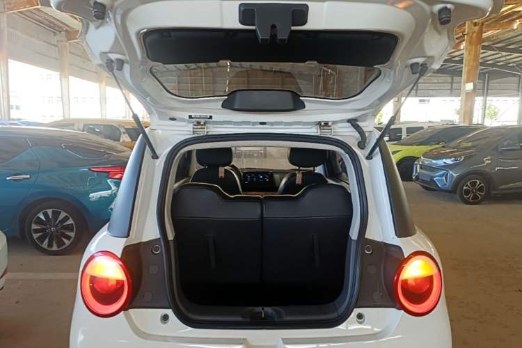 Used CHANGAN NEVO Lumin 2023 205km Xiangqin Version Trunk