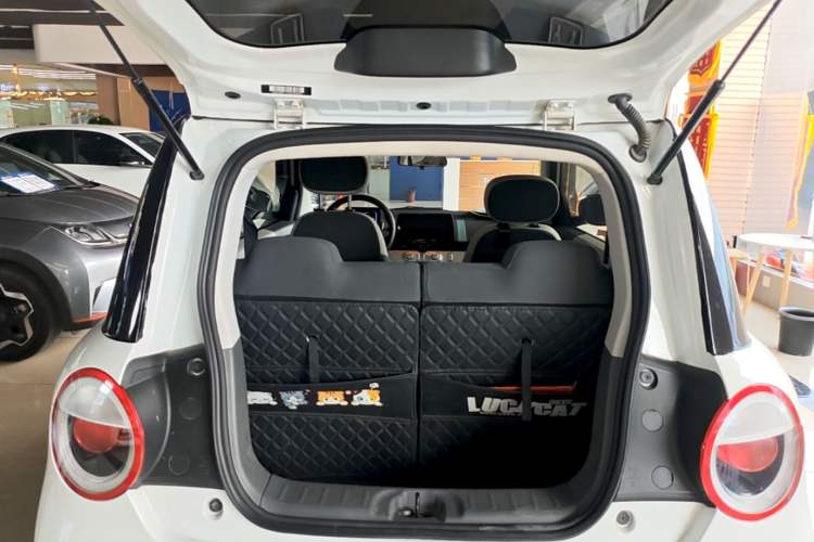Used CHANGAN NEVO Lumin 2023 205km Xiangqin Version Trunk