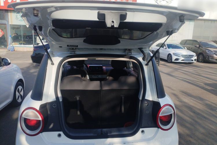 Used CHANGAN NEVO Lumin 2023 301km Honey Dew Edition Trunk