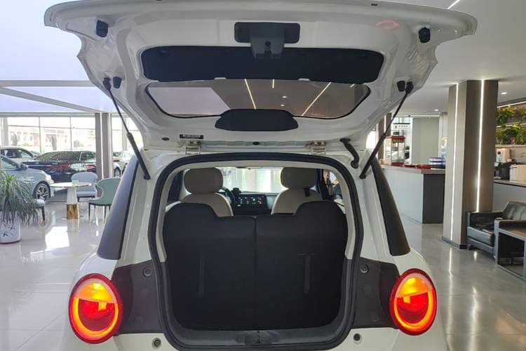 Used CHANGAN NEVO Lumin 2023 205km Xiangqin Version Trunk