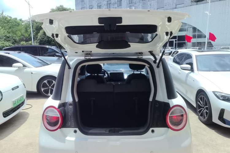 Used CHANGAN NEVO Lumin 2023 301km Honey Dew Edition Trunk