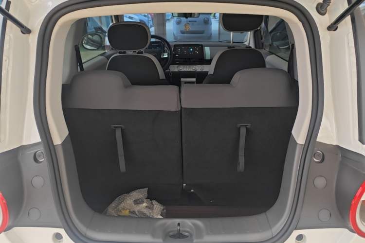 Used CHANGAN NEVO Lumin 2023 205km Xiangqin Version Trunk