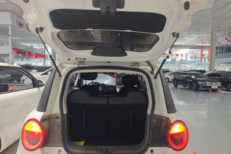 Used CHANGAN NEVO Lumin 2023 301km Honey Dew Edition Trunk