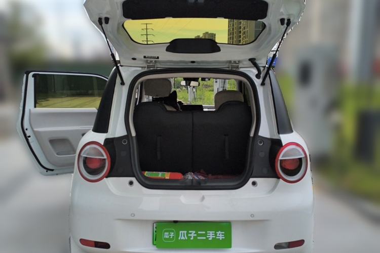 Used CHANGAN NEVO Lumin 2023 301km Honey Dew Edition Trunk