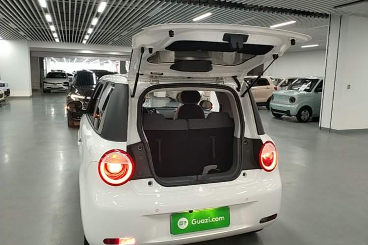 Used CHANGAN NEVO Lumin 2023 205km Xiangqin Version Trunk