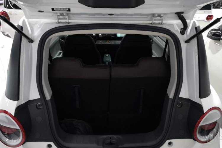 Used CHANGAN NEVO Lumin 2023 205km Xiangqin Version Trunk