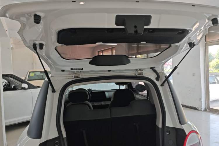 Used CHANGAN NEVO Lumin 2023 205km Xiangqin Version Trunk