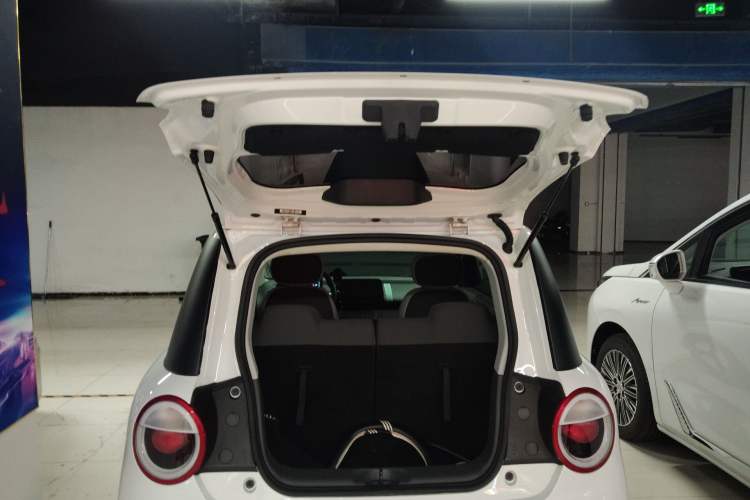 Used CHANGAN NEVO Lumin 2023 205km Xiangqin Version Trunk