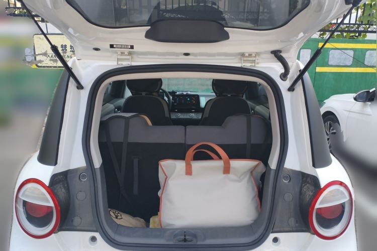 Used CHANGAN NEVO Lumin 2023 301km Honey Dew Edition Trunk